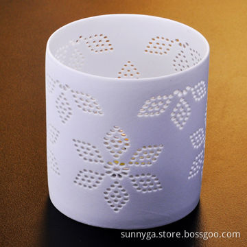 Porcelain candle holder